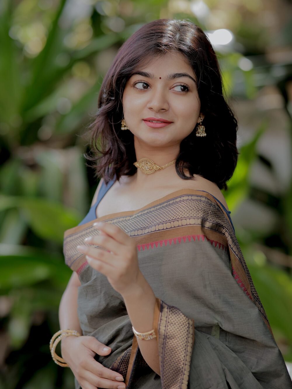 _MG_8466 Grey Color Saree with Golden Border