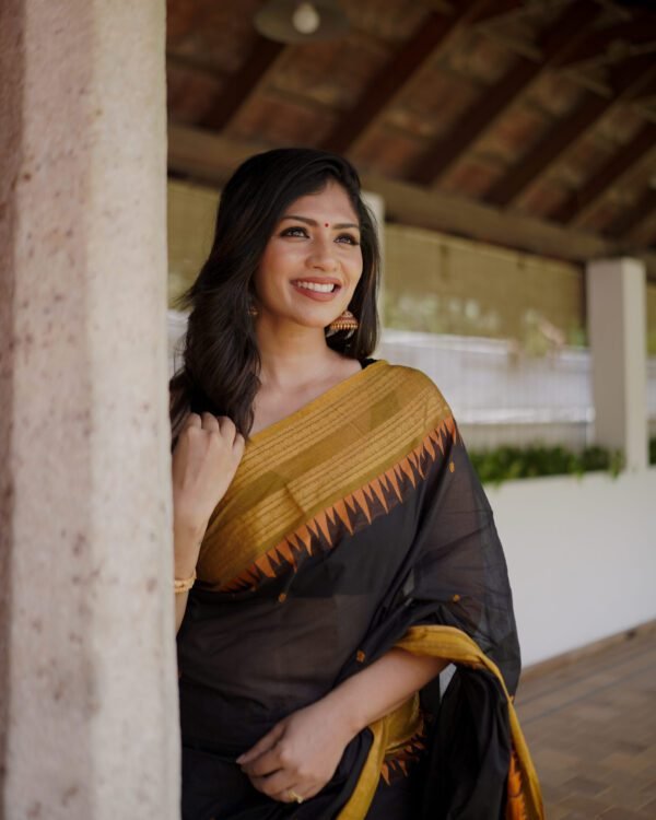 image (92) Black Saree with Unique Golden Zig Zag Jari Border