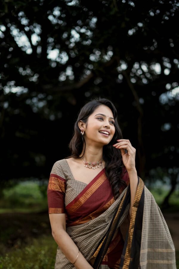Checked Brown Kanchi Cotton Saree with Red Border