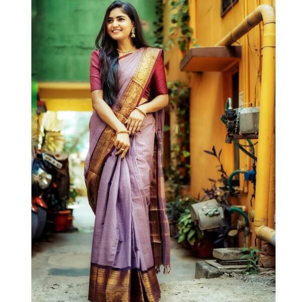 Lavendar Color Checked Saree with Rich Zari Border